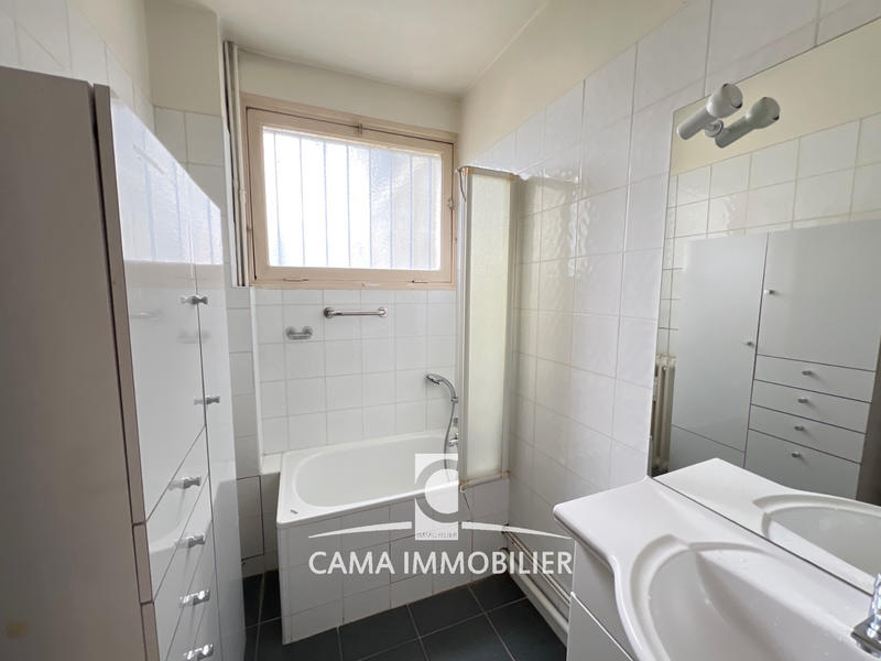 Appartement - 139 m² - 6 pièces