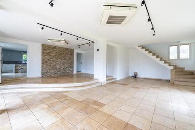 Demeure - 195 m² - 8 pièces