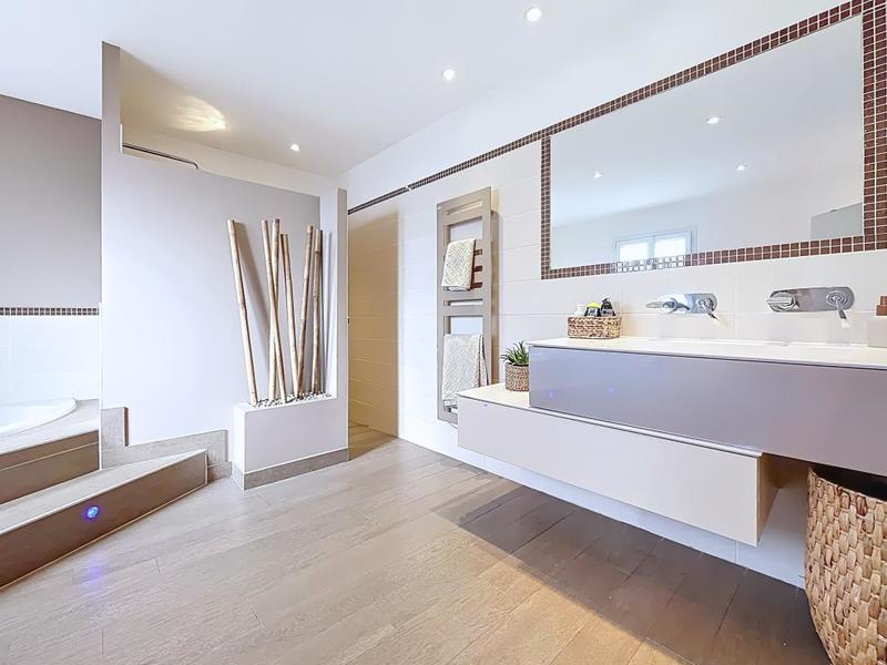 Villa - 158 m² - 5 pièces