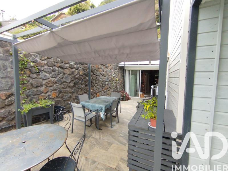 Maison - 185 m² - 7 pièces