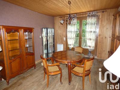 Maison de ville - 180 m² - 10 pièces