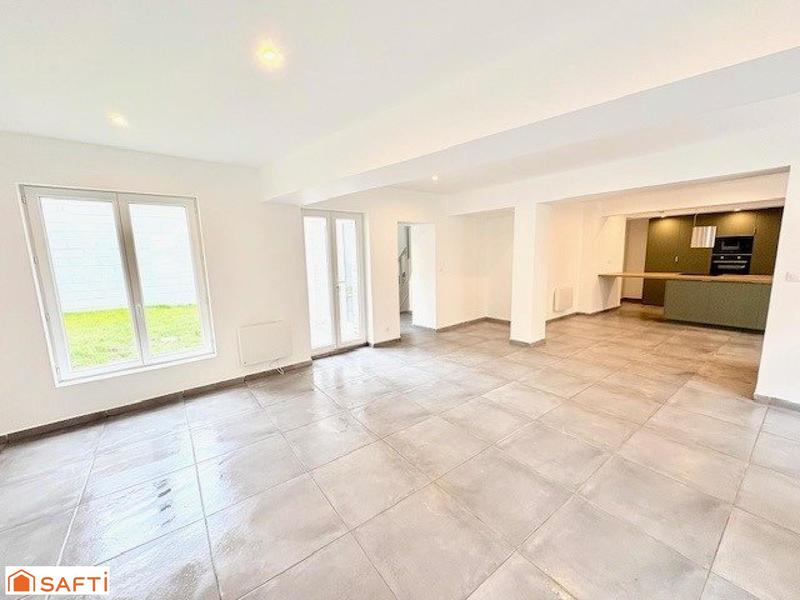 Maison - 149 m² - 8 pièces