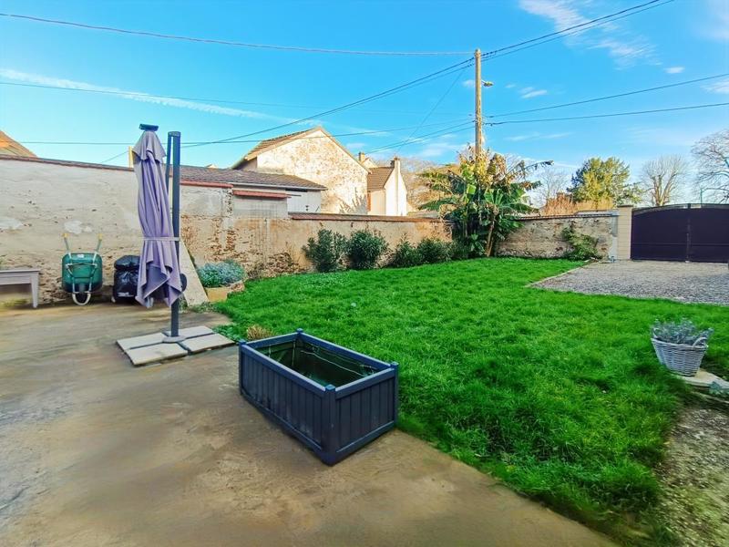 Maison - 150 m² - 5 pièces