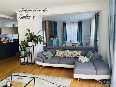 Maison - 197 m² - 7 pièces