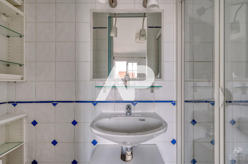 Maison - 179 m² - 8 pièces