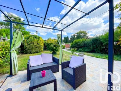 Maison - 142 m² - 7 pièces