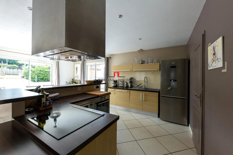 Maison - 123 m² - 5 pièces