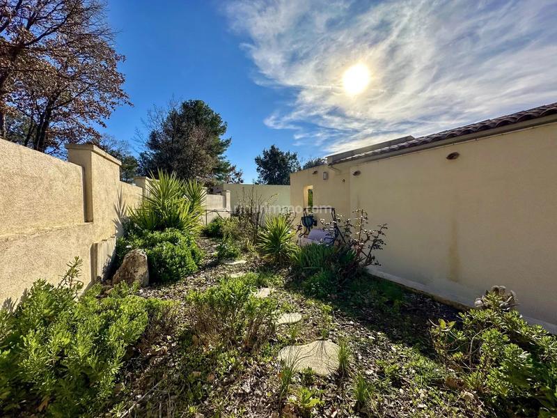 Maison - 197 m² - 5 pièces