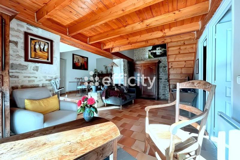 Maison - 162 m² - 7 pièces