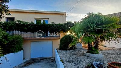 Maison - 85 m² - 5 pièces