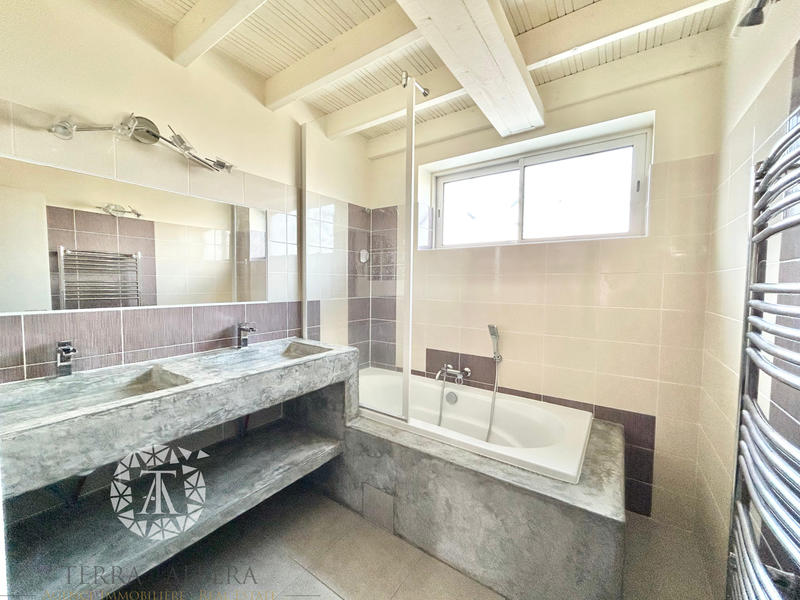 Villa - 131 m² - 5 pièces