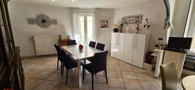 Maison - 102 m² - 5 pièces