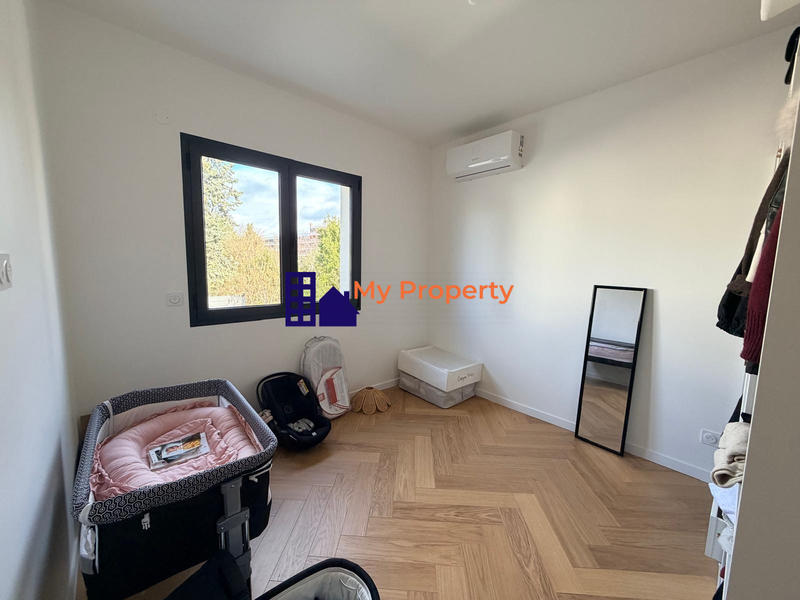 Maison - 110 m² - 6 pièces