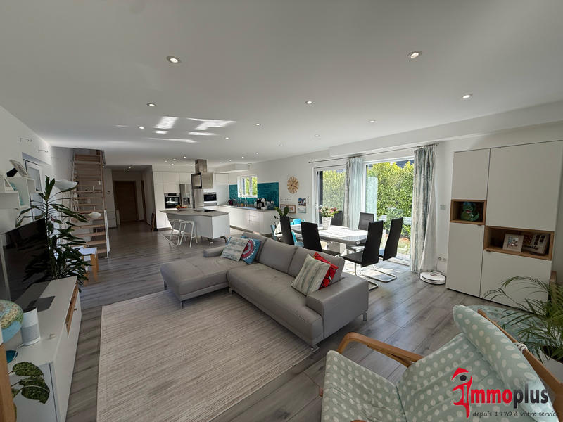 Maison - 150 m² - 7 pièces