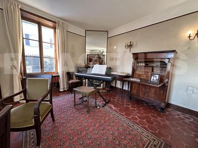 Longère - 262 m² - 6 pièces