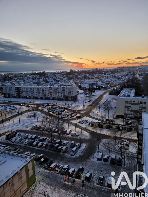 Appartement - 102 m² - 6 pièces