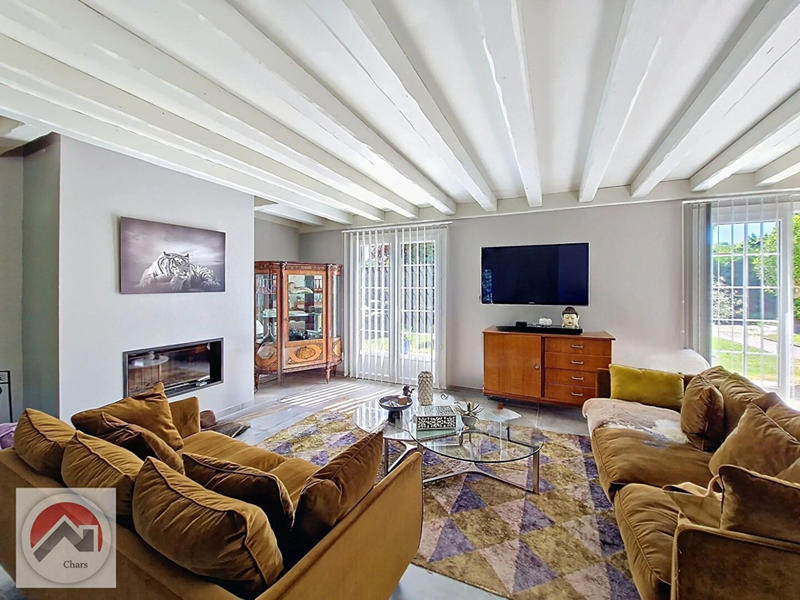 Maison - 230 m² - 7 pièces