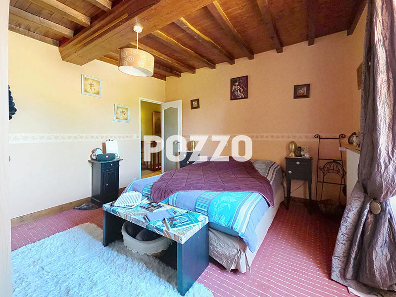 Maison - 97 m² - 5 pièces
