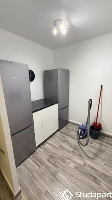 Chambre - 11 m² - 1 pièce