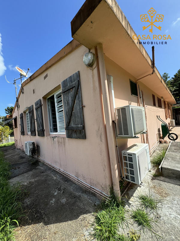 Maison traditionnelle - 94 m² - 4 pièces