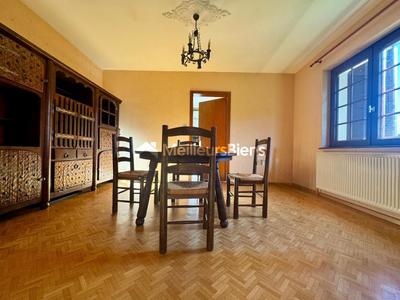 Maison - 180 m² - 6 pièces