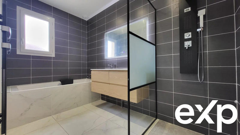 Maison - 73 m² - 4 pièces