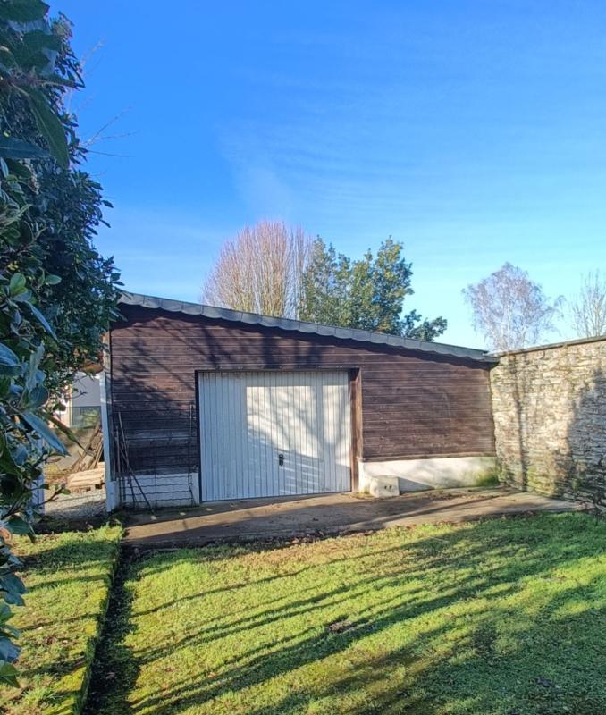 Terrain constructible - 1 288 m²