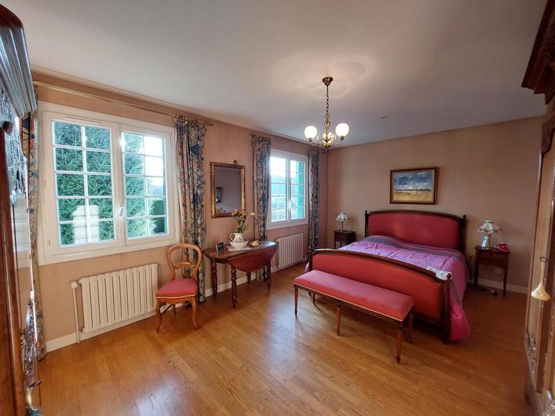 Maison - 120 m² - 7 pièces