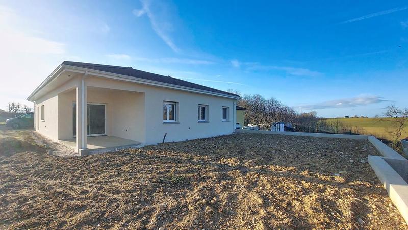 Maison - 140 m² - 5 pièces