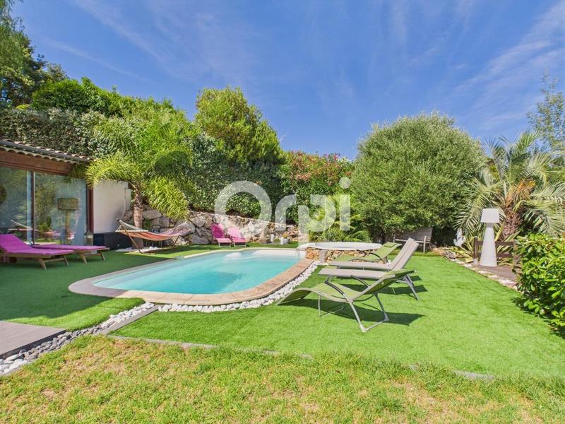 Villa - 141 m² - 5 pièces