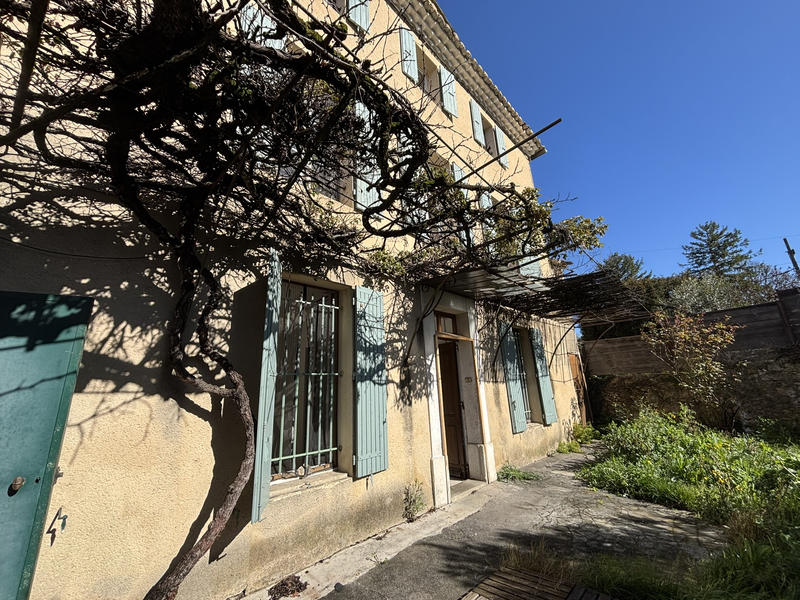 Maison de village - 102 m² - 6 pièces