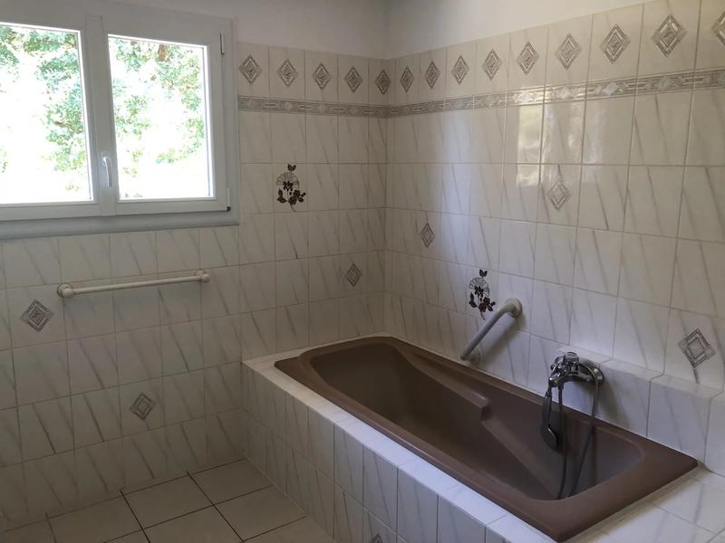 Maison - 205 m² - 7 pièces