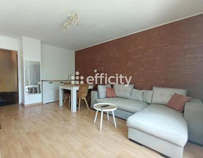 Appartement - 87 m² - 5 pièces