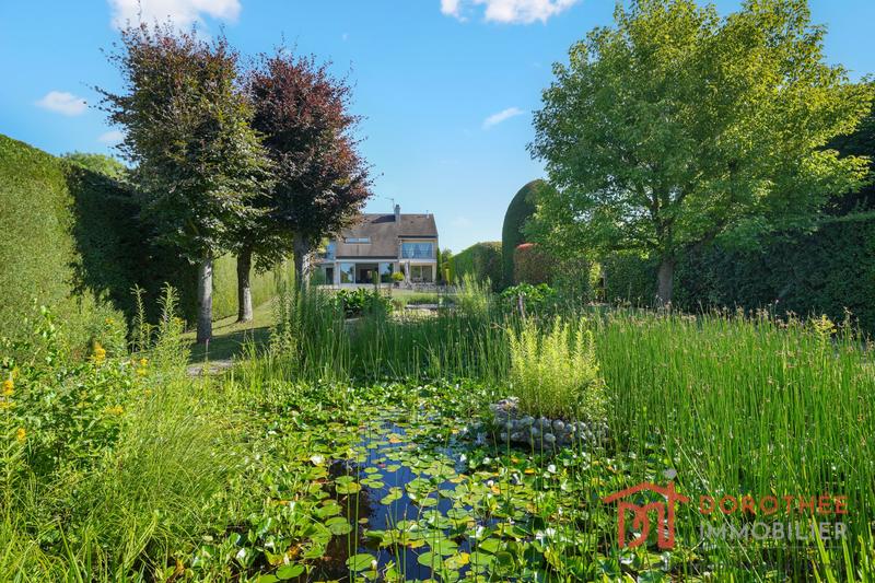 Villa - 248 m² - 8 pièces