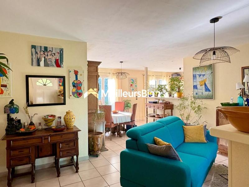 Maison - 80 m² - 5 pièces