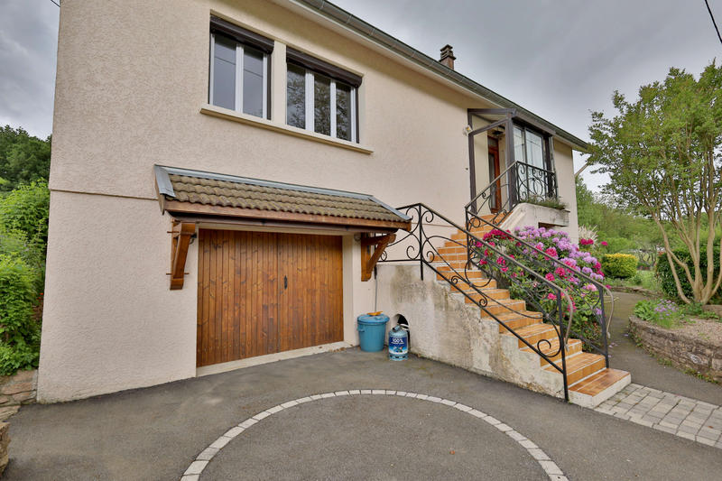 Maison - 108 m² - 5 pièces