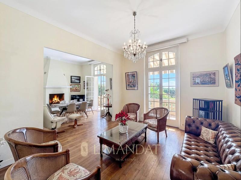 Villa - 143 m² - 5 pièces