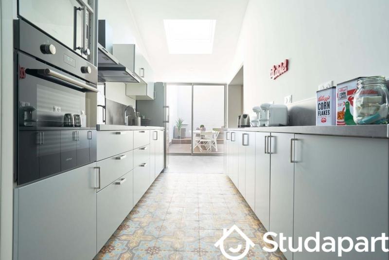 Chambre - 13 m² - 1 pièce