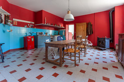 Maison - 272 m² - 8 pièces