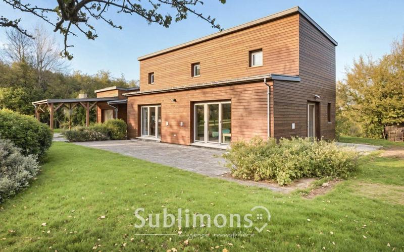 Maison - 189 m² - 6 pièces