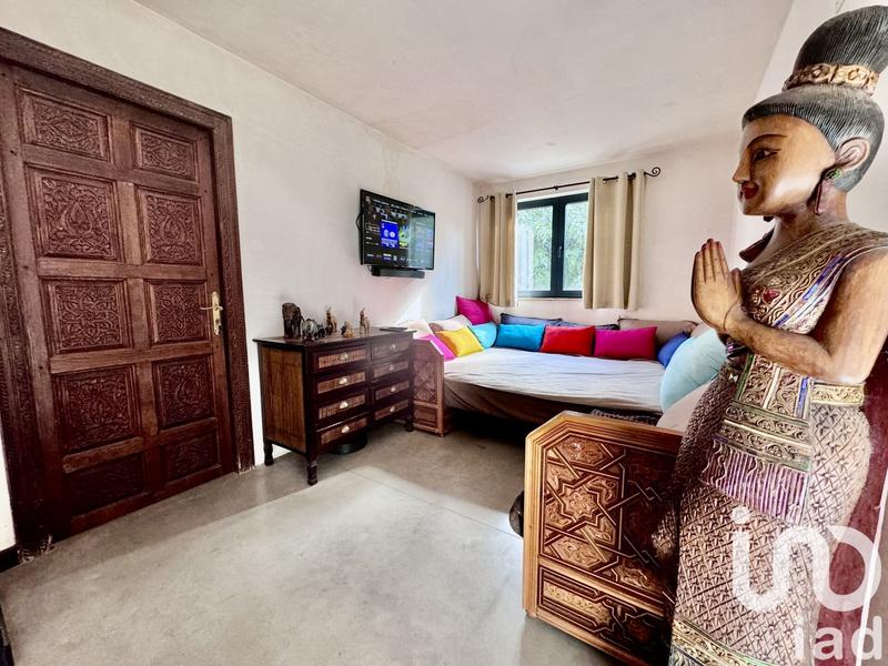 Maison - 350 m² - 9 pièces