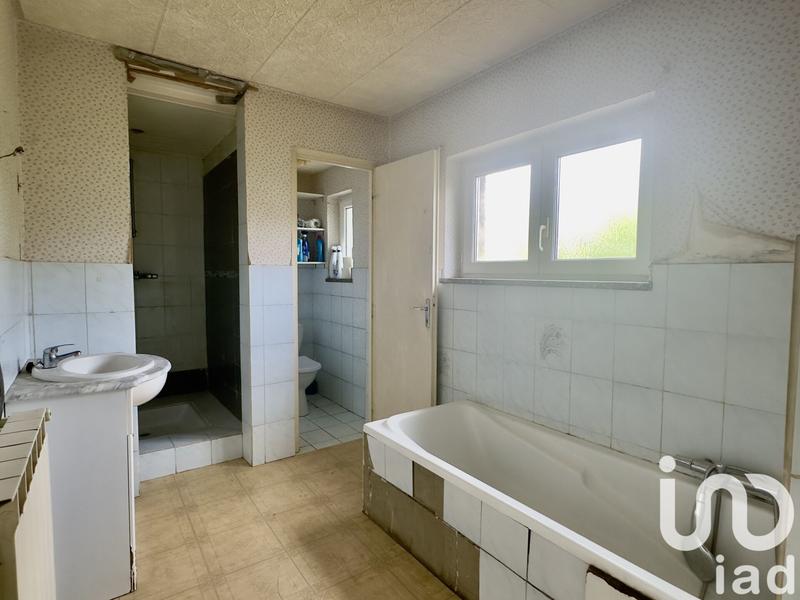 Maison - 148 m² - 8 pièces