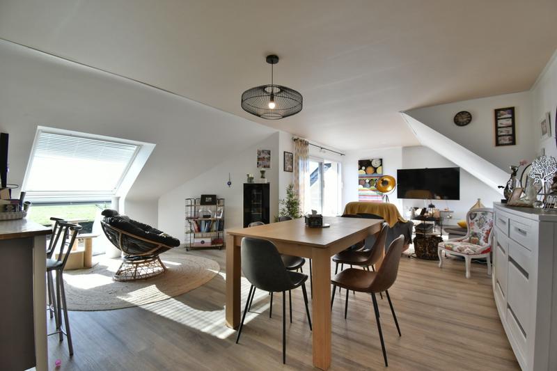 Maison contemporaine - 171 m² - 8 pièces