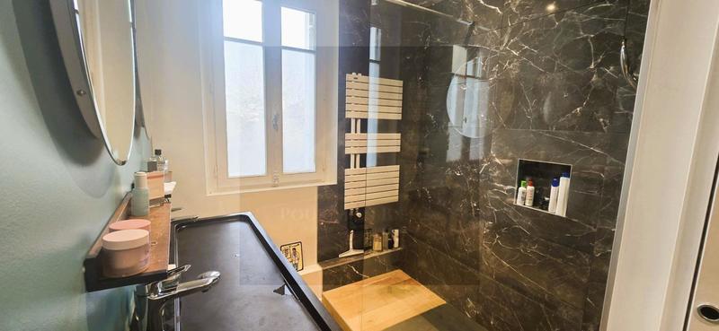 Maison bourgeoise - 135 m² - 6 pièces