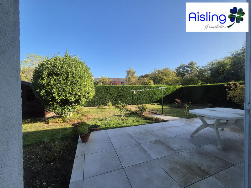 Maison traditionnelle - 110 m² - 5 pièces