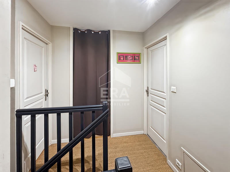 Maison - 102 m² - 5 pièces