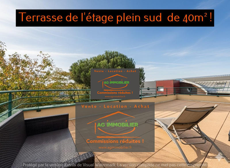 Maison - 240 m² - 8 pièces