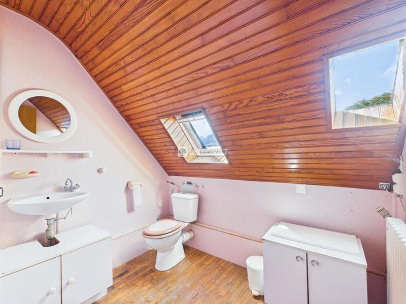 Maison - 92 m² - 4 pièces