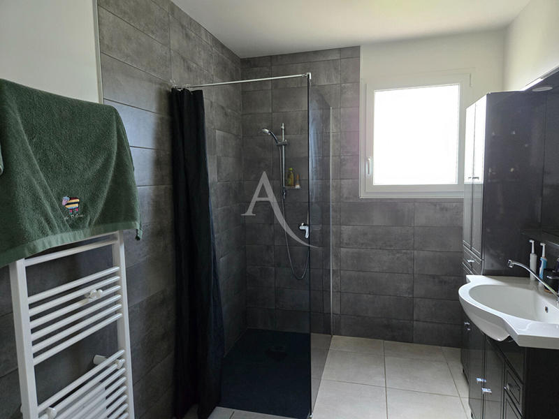 Maison - 75 m² - 3 pièces