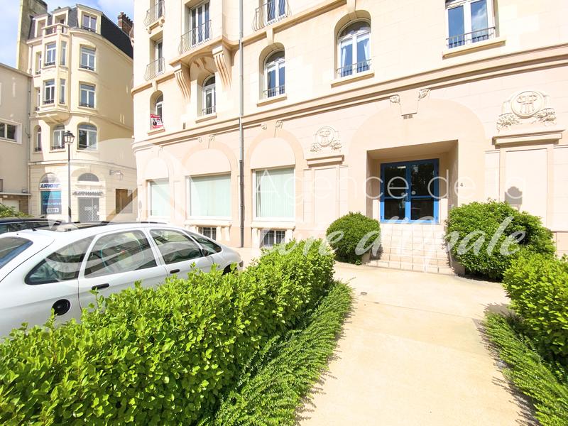 Local commercial - 79 m²